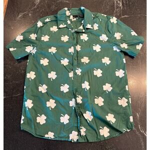 Mad Engine St. Patricks Clover button up 100% Cotton MED